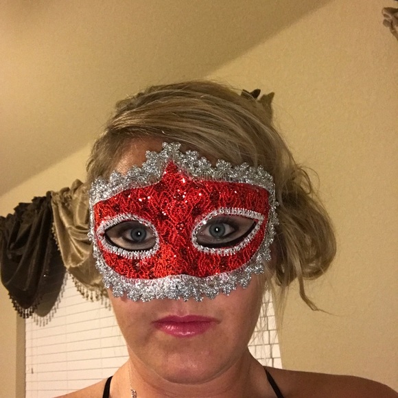 Meet your Posher, Christal - Picture 1 of 1